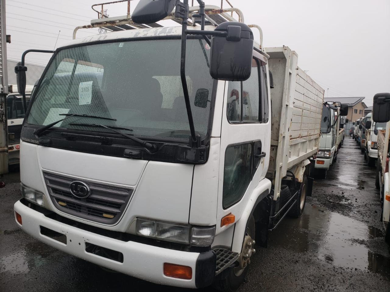 2003 Nissan Condor Dump 